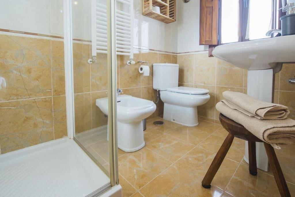 Vivienda Vacacional El Remanso De โคลอมเบรส ภายนอก รูปภาพ