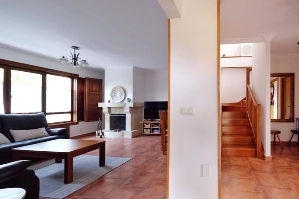 Vivienda Vacacional El Remanso De โคลอมเบรส ภายนอก รูปภาพ